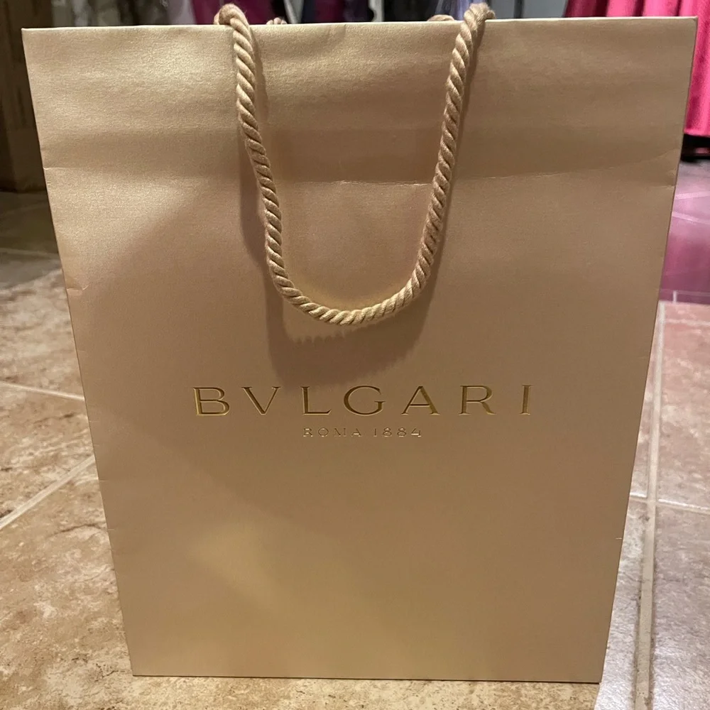 Brand new bag from Bvlgari - Picture 3 of 3